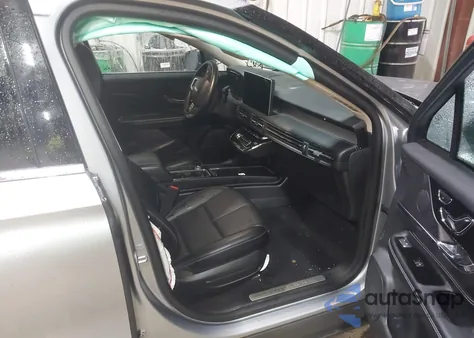 2023 Lincoln Corsair Standard z USA, uszkodzony, nr VIN 5LMCJ1DAXPUL00997